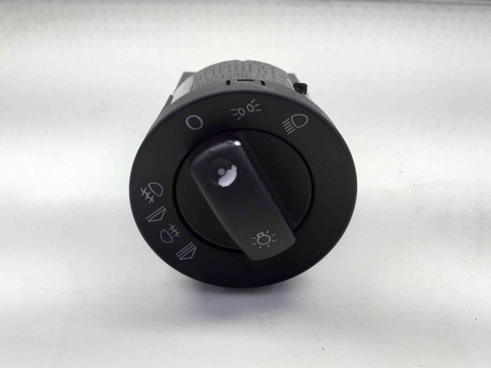 Bloc lumini Audi A4 (8EC, B7) [Fabr 2004-2008] 8E0941531C