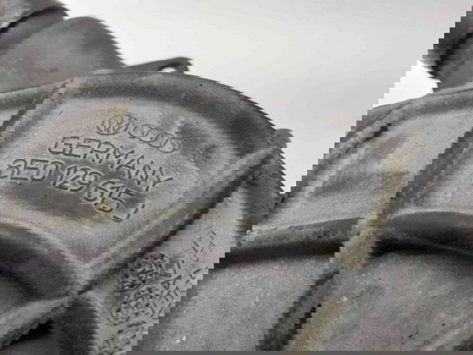 Tub admisie aer Audi A4 (8EC, B7) [Fabr 2004-2008] 8E0129615J