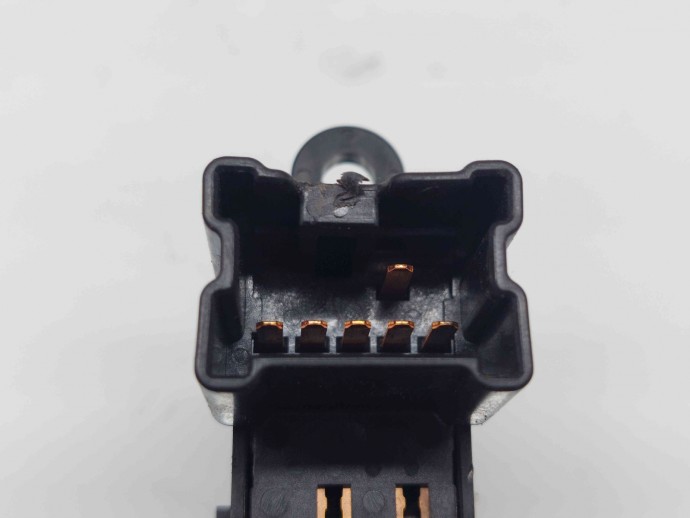 Butoane geam stanga spate Nissan Navara (D40) [Fabr 2005-2014] OEM