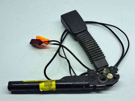  Capsa centura dreapta fata Ford Focus 2 (DA) [Fabr 2004-2012] 4M51-A61208-BH