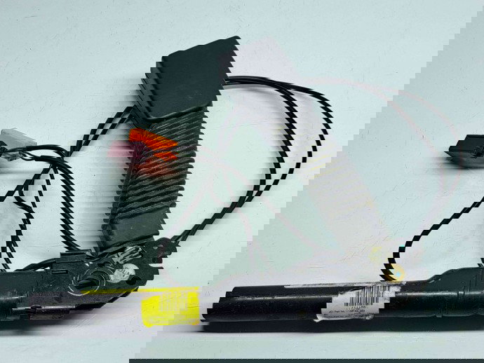  Capsa centura dreapta fata Ford Focus 2 (DA) [Fabr 2004-2012] 4M51-A61208-BH