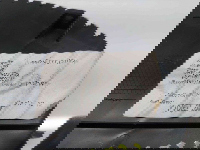 Grila aerisire centrala stanga Nissan Navara (D40) [Fabr 2005-2014] 4623214