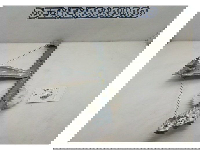 Macara geam dreapta spate Dacia Logan 2 1.5 827202131R 2012-2021