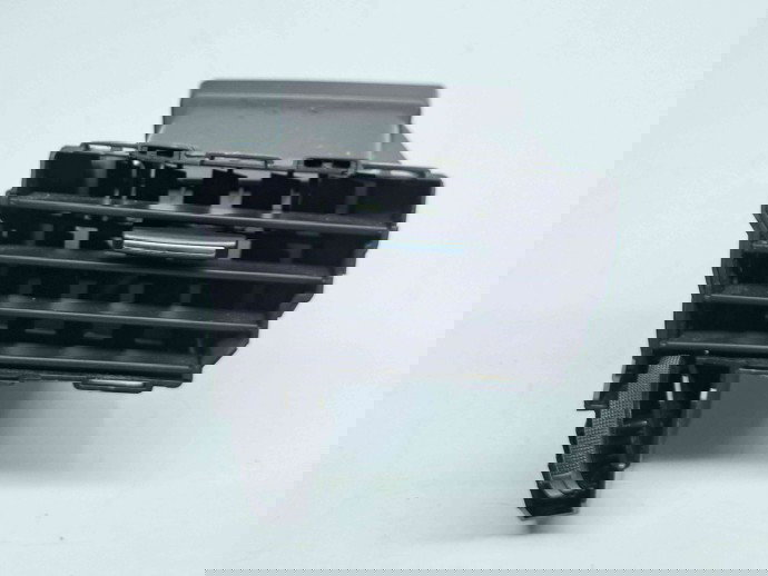  Grila aerisire dreapta Citroen C5 (III) [Fabr 2008-2017] 9682425577