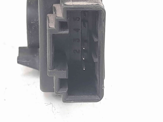 Motoras clapeta aeroterma bord Audi A4 (8EC, B7) [Fabr 2004-2008] 8E2820511