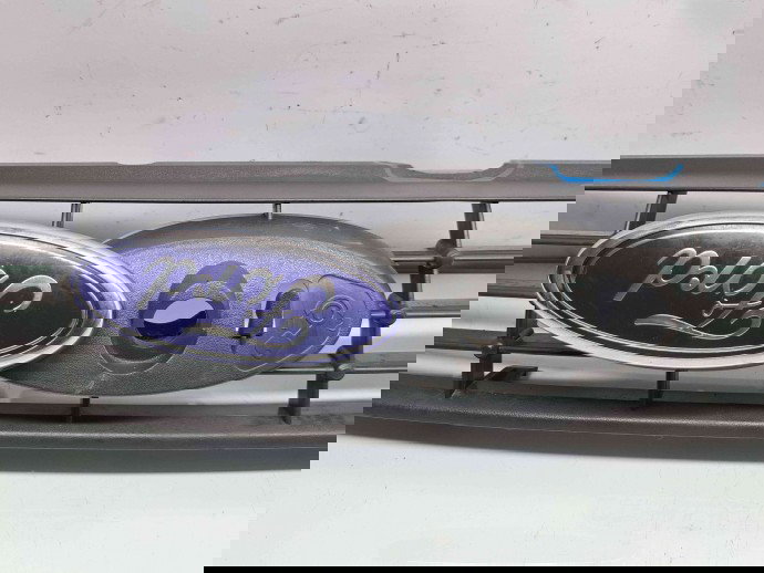 Grila bara fata Ford Focus 2 (DA) [Fabr 2004-2012] 8M51-8200-BE