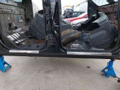 Prag lateral dreapta Nissan Navara (D40) [Fabr 2005-2014] GN0