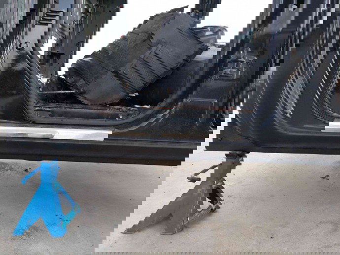 Prag lateral dreapta Nissan Navara (D40) [Fabr 2005-2014] GN0