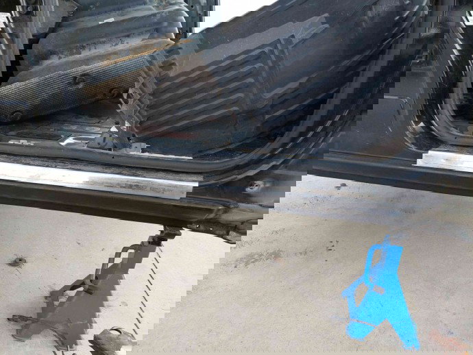 Prag lateral dreapta Nissan Navara (D40) [Fabr 2005-2014] GN0