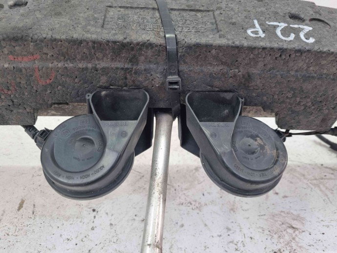 Armatura bara fata Audi TT (8J3) [Fabr 2006-2013] 8J0807694C