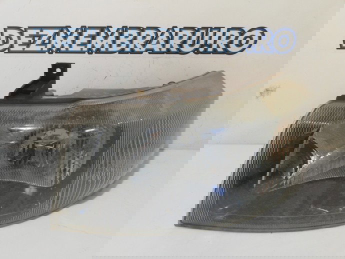 Far stanga Ford Transit 2.0 CDTI OEM 2000-2006