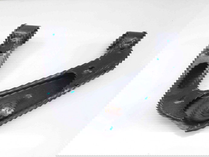 Brat suspensie roata dreapta fata Nissan Navara (D40) [Fabr 2005-2014] OEM 2.5  DCI 