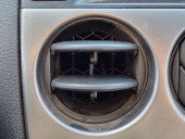  Grila aerisire centrala MAZDA 6 Hatchback (GG) [Fabr 2002-2008] OEM