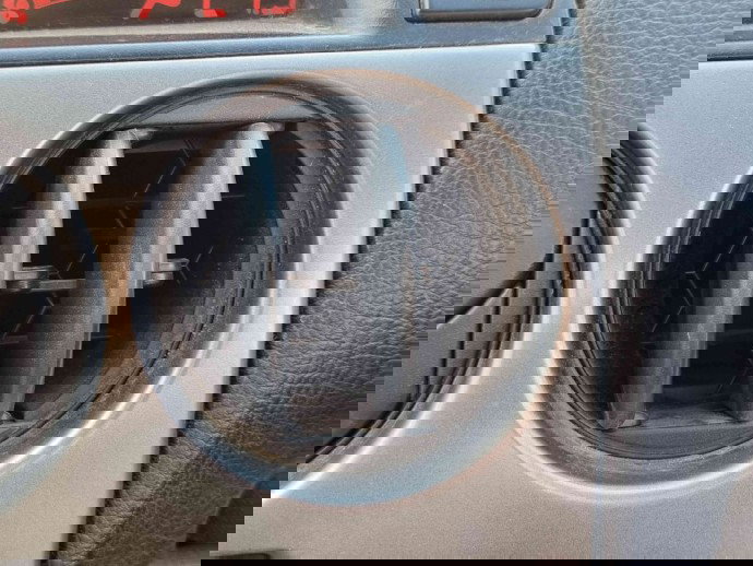  Grila aerisire centrala MAZDA 6 Hatchback (GG) [Fabr 2002-2008] OEM