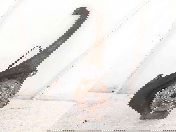 Fuzeta stanga Nissan Navara (D40) [Fabr 2005-2014] OEM 2.5  DCI 