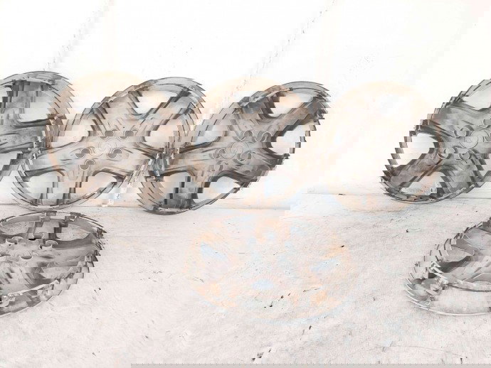 Set capace roti Ford Focus 2 (DA) [Fabr 2004-2012] R16