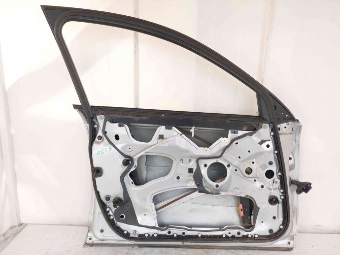 Usa stanga fata AUDI A6 (4F2, C6) [Fabr 2004-2010] LY7W