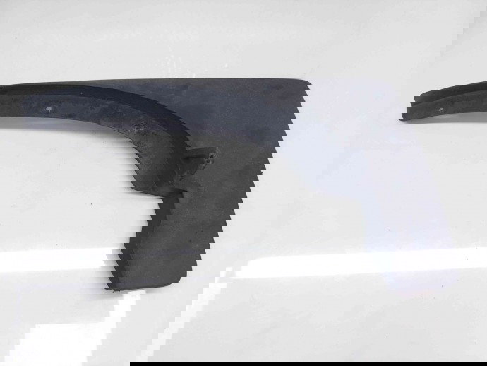 Aparatoare noroi dreapta fata Nissan Navara (D40) [Fabr 2005-2014] 63850-EB300