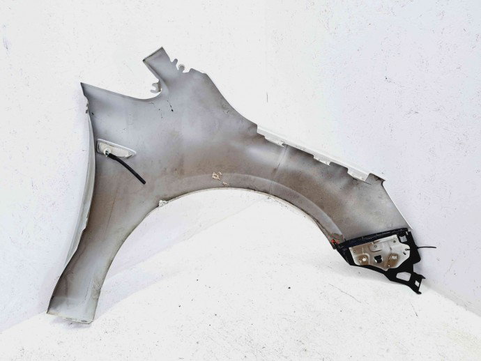 Aripa stanga fata Opel Astra J [Fabr 2009-2015] GAZ
