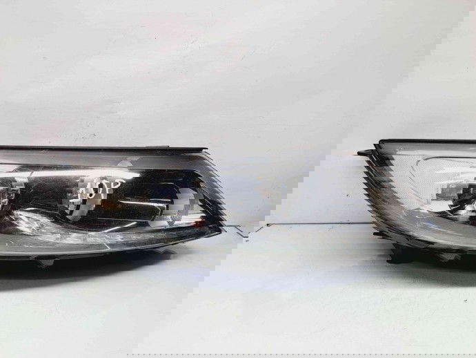  Far dreapta Kia Sportage III [Fabr 2010-2016] 92102-3U270