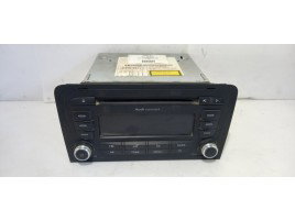Radio CD Audi A3  2.0  8P0035186P 2003-2012