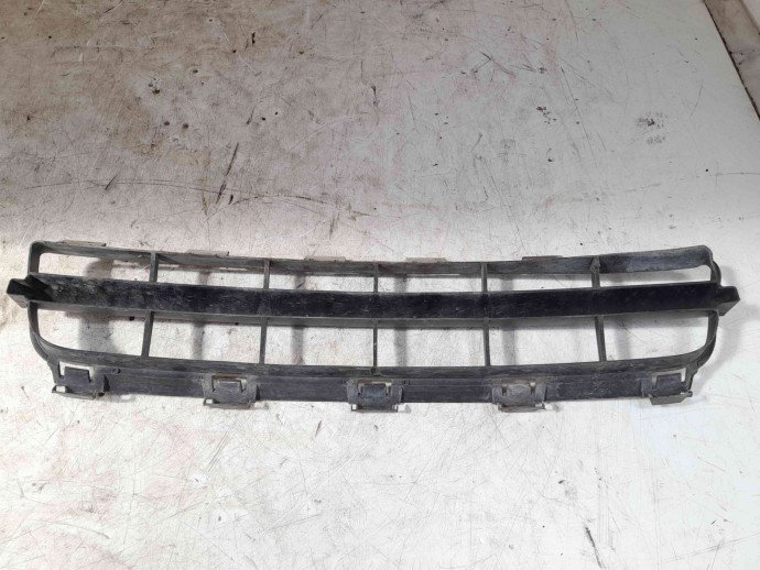 Grila bara fata Renault Symbol 2 [Fabr 2008-2012] 8200445992