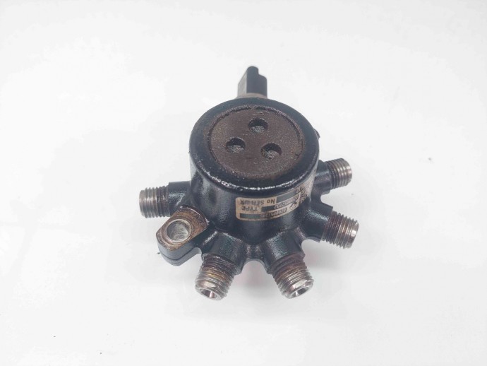 Rampa injectoare Renault Megane 2 [Fabr 2002-2008] 8200057232 1.5 DCI K9K-D7 