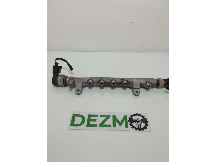 Rampa injectoare Audi A4 B8 2.0-CAGA 03L130089