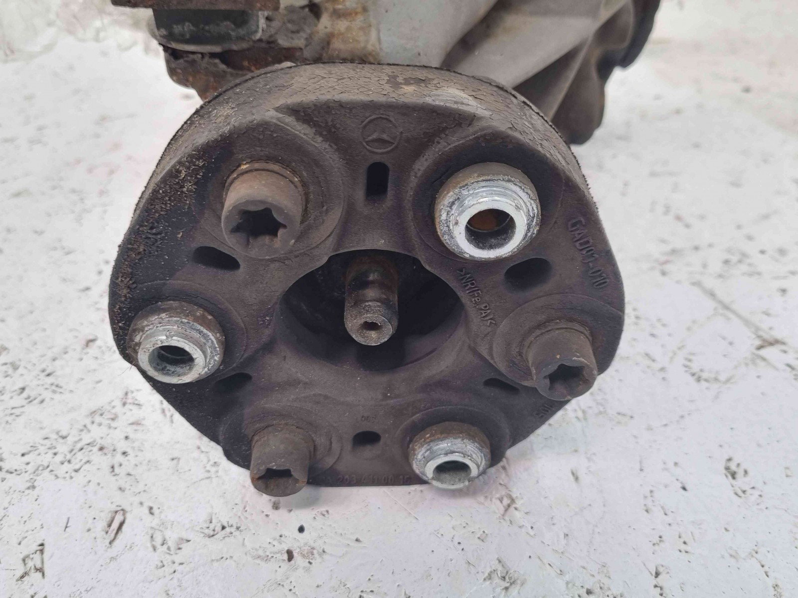 Grup diferential spate Mercedes Clasa E (W207) Coupe [Fabr 2009-2012] 2073500514 2.2 CDI OM65191 2.2 CDI OM65191 143KW / 194CP - imagine 2