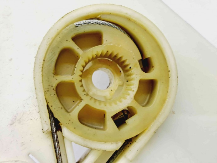 Macara electrica geam stanga fata Audi A3 (8P1) [Fabr 2003-2012] 8P4837461B