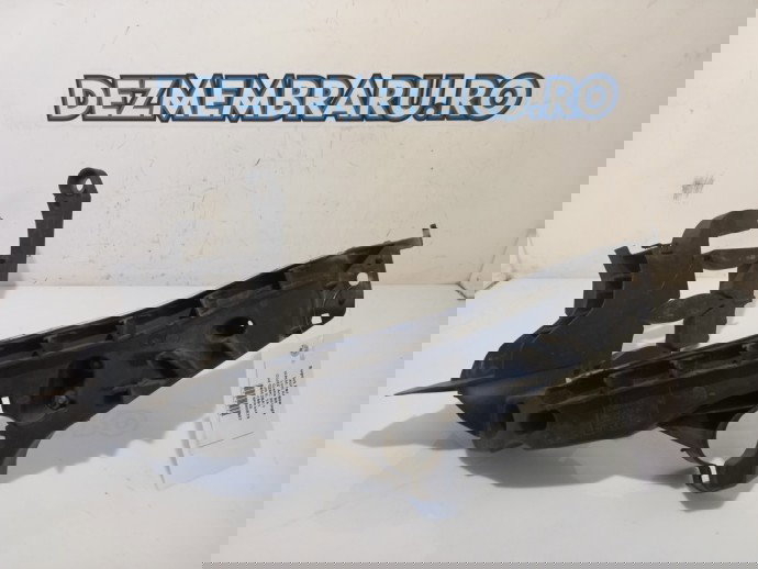 Suport far stanga Audi A4 B8 2.0 TDI 8K0805607 2008-2015