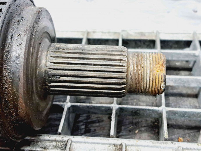 Planetara stanga spate Bmw 3 (E90) [Fabr 2005-2011] OEM 2.0 N47D20C 135KW / 184CP  