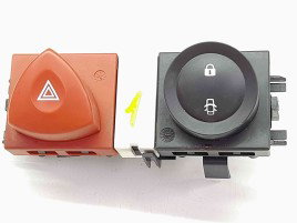 Buton avarii Renault Megane 2 [Fabr 2002-2008] 8200407415