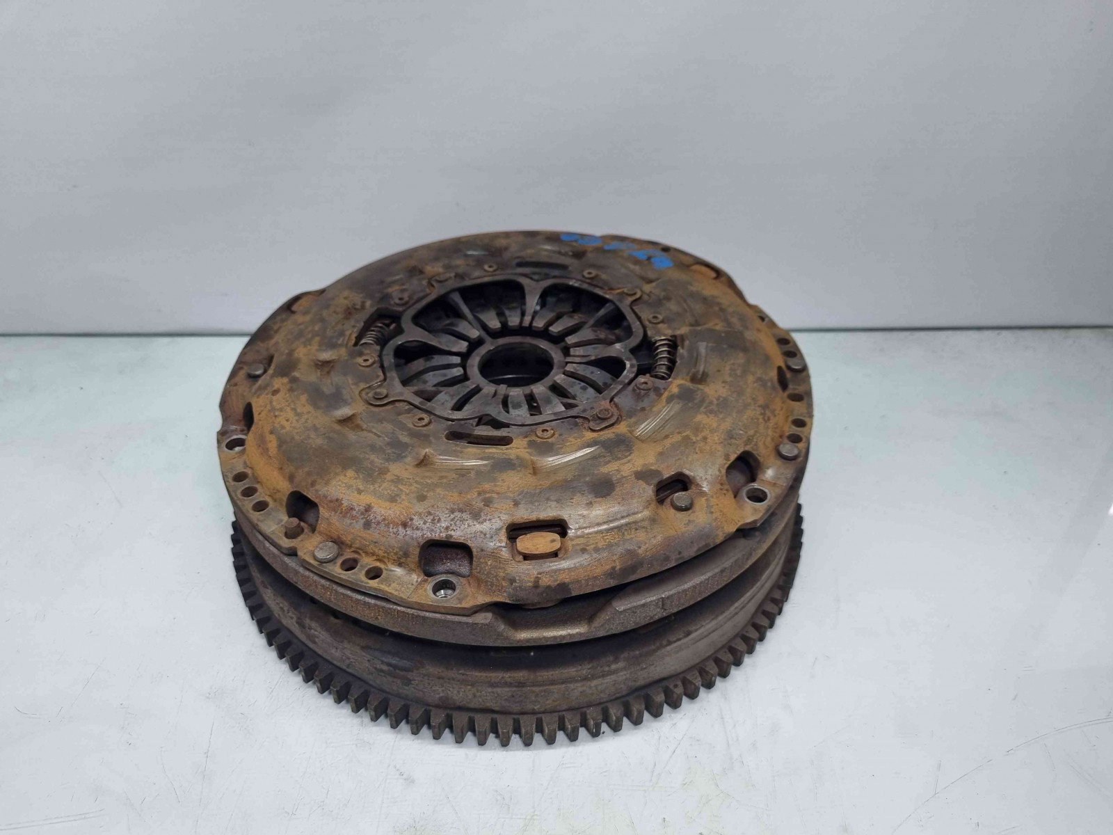 Volanta LEXUS IS II (GSE2, ALE2, USE2) [Fabr 2005-2013] OEM 2.2 2AD-FHV - imagine 1