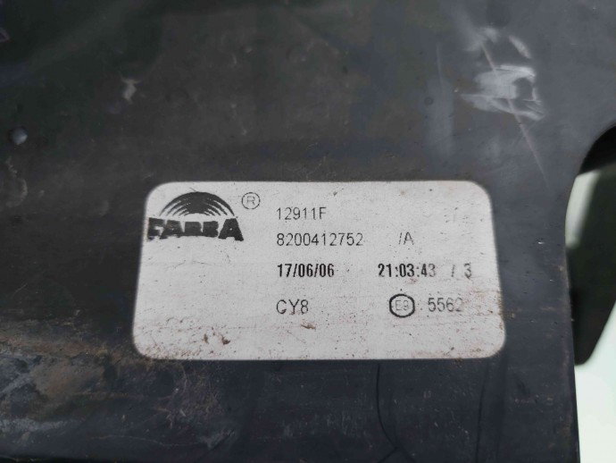 Far stanga Renault Megane 2 [Fabr 2002-2008] 8200412752