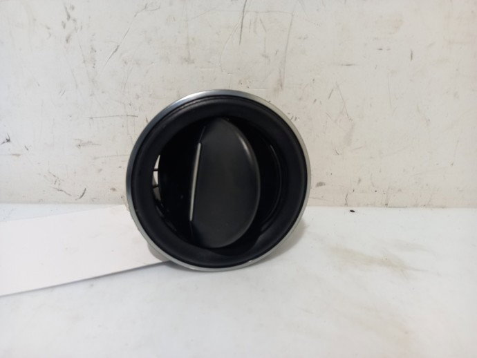Grila aerisire Dacia Logan Stepway 0 9 TCE 687603688R 2012-2021