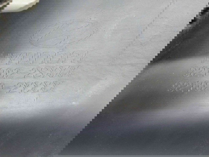  Far dreapta Hyundai ix35 (LM) [Fabr 2010-2017] 92102-2SXXX