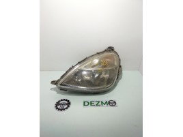 Far stanga Mercedes A160