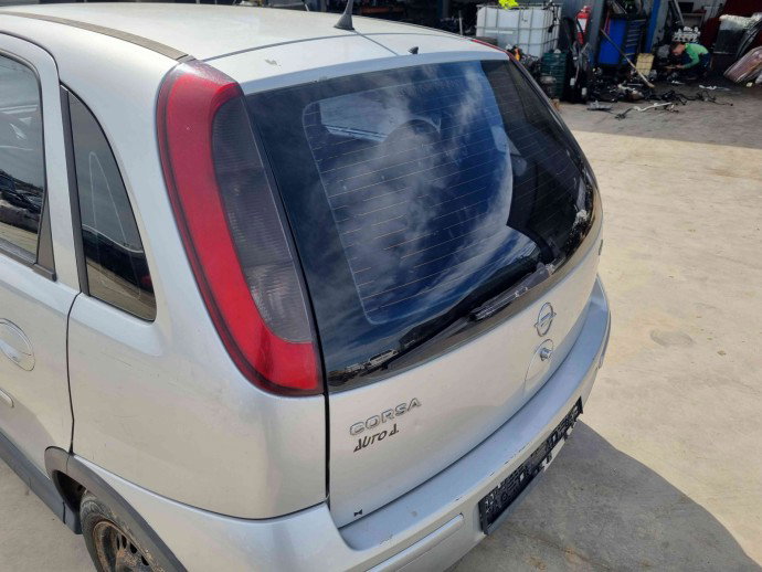 Haion Opel Corsa C (F08, F68) [Fabr 2000-2005] 2AU