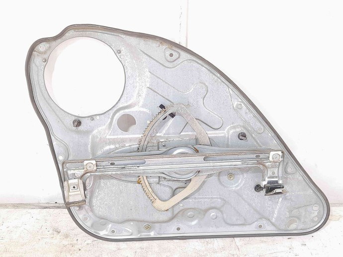 Macara manuala geam dreapta spate Ford Focus 2 (DA) [Fabr 2004-2012] 4M51-A045H22-B