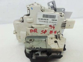 Broasca usa dreapta spate AUDI A4 B7 2.0 DIESE 2002-2009 8E0839016AA