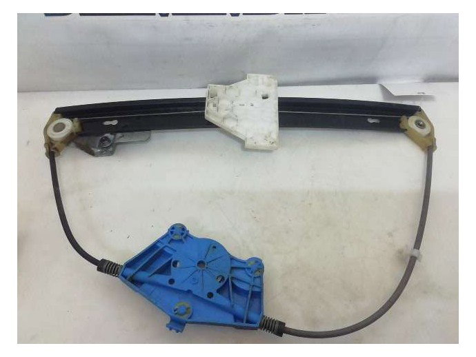 Macara geam dreapta spate AUDI A4 B7 2.0 DIESE 2002-2009 8E0839462B