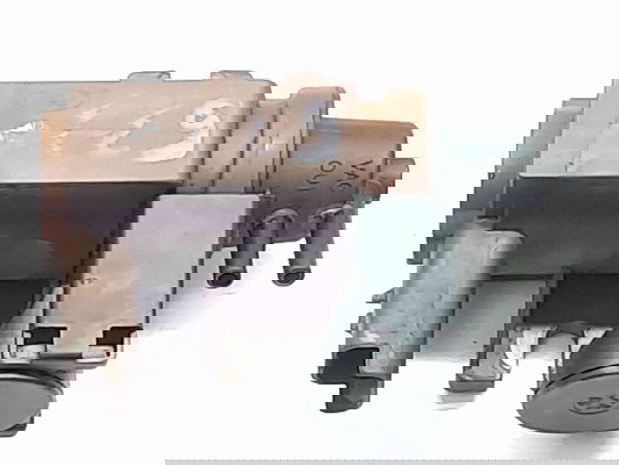 Supapa vacuum Ford Focus 2 (DA) [Fabr 2004-2012] 6G9Q 9E882 CA 1.6 TDCI G8DB