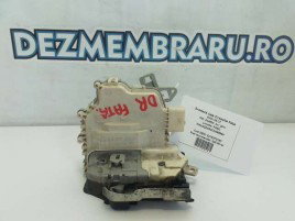 Broasca usa dreapta fata AUDI A6 C7 2.0 2011 8J1837016C