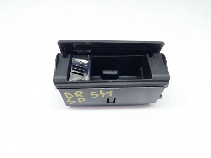 Scrumiera usa dreapta spate Audi A6 facelift (4F2, C6) [Fabr 2004-2010] 4B0857406B
