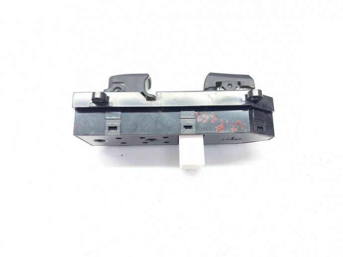 Buton geam dreapta fata Hyundai Santa Fe 2 (CM) [Fabr 2005-2012] 371510