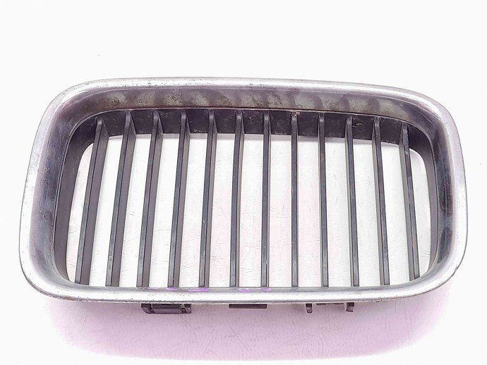 Grila bara fata Bmw 3 (E36) [Fabr 1993-1999] 8122237