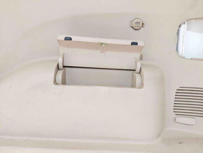 Ornament stalp Hyundai Santa Fe 2 (CM) [Fabr 2005-2012] OEM