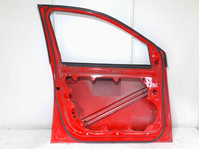 Usa stanga fata Volkswagen Polo (9N) [Fabr 2001-2008] L3PG