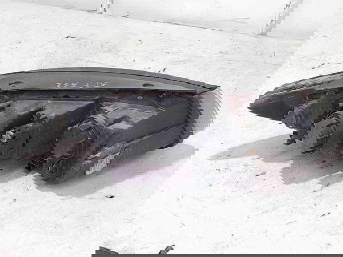 Far stanga Hyundai Santa Fe 2 (CM) [Fabr 2005-2012] OEM